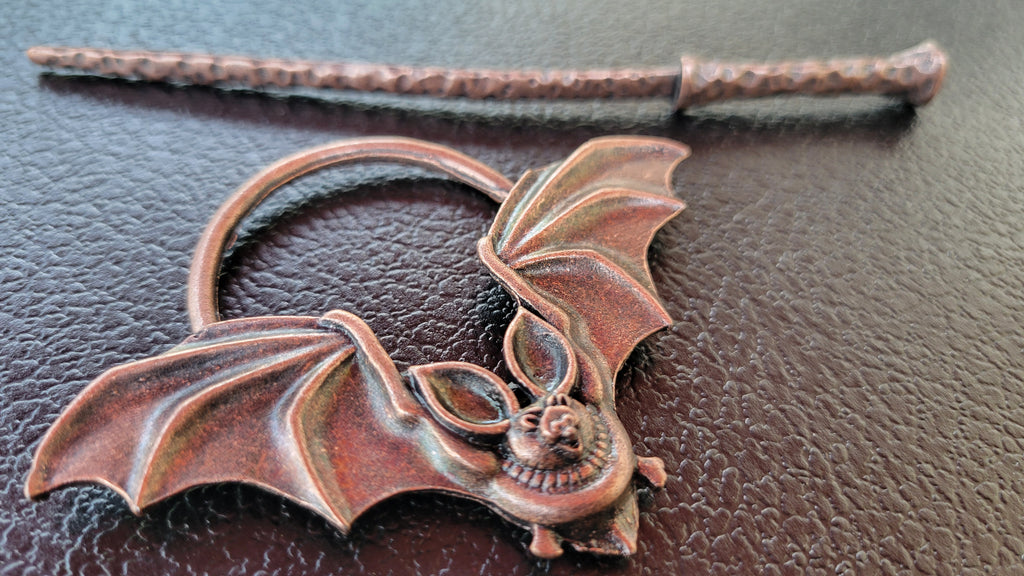 MR BAT VAMP HAIR ACCESSORY