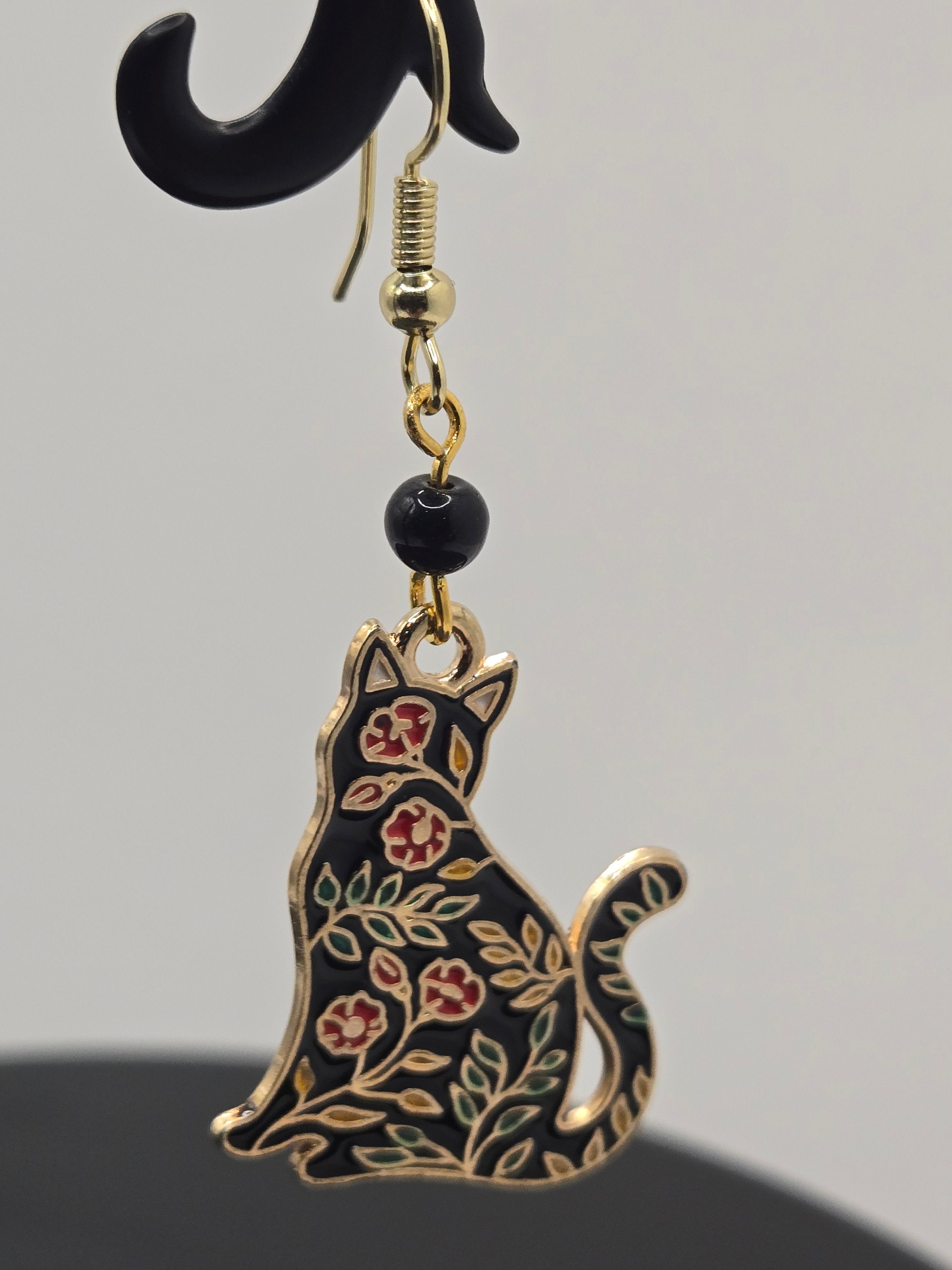 FLORAL KITTY DANGLES