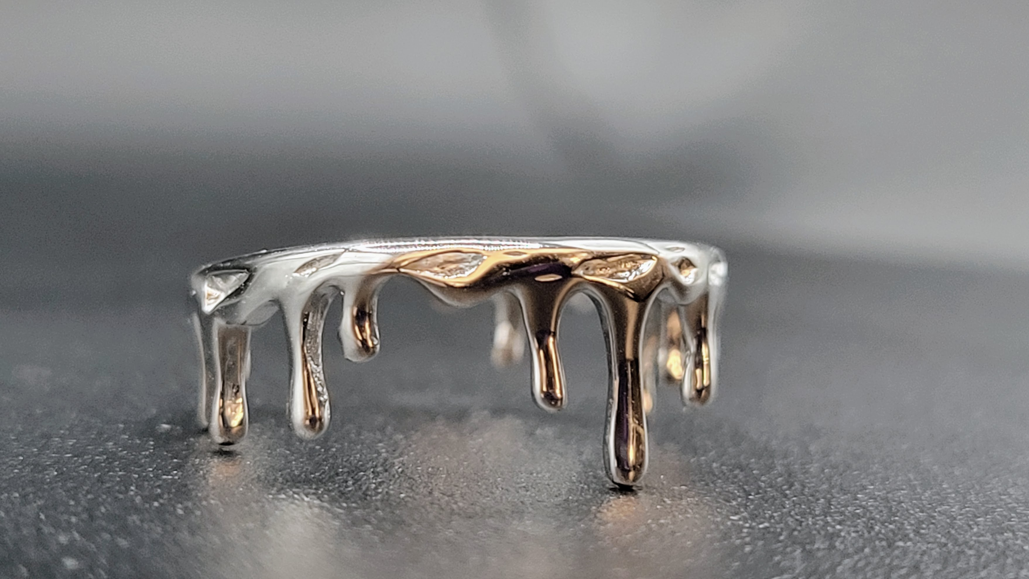 DROPLETS RING BAND .925 ONE SIZE