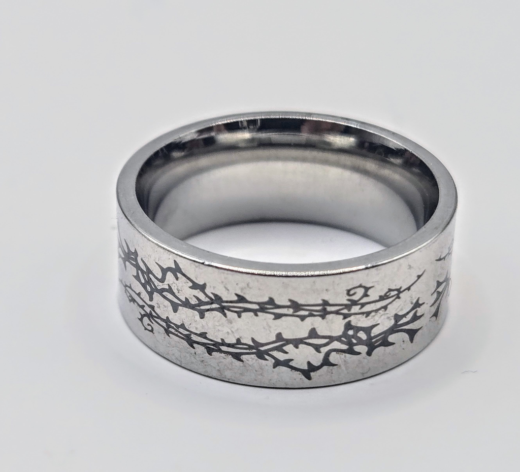 MR. BONES TRIBAL THORN RING